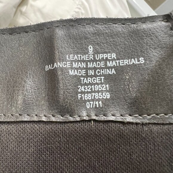 Merona Wm 9 Gray Suede Look Knee Buckle Zip Boots Target Chunky Moto Boho Grunge - Picture 9 of 9